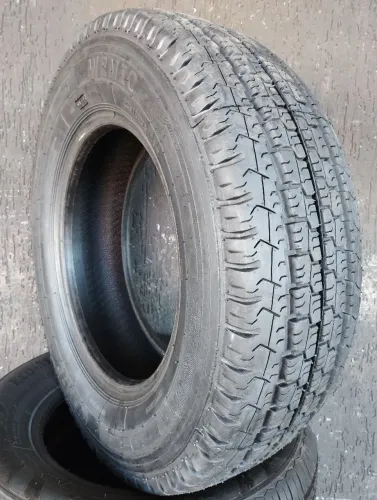 PNEUS 205/70/R15 CARGA REMOLDADO VIPAL