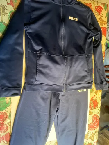 Conjunto Nike Club Og