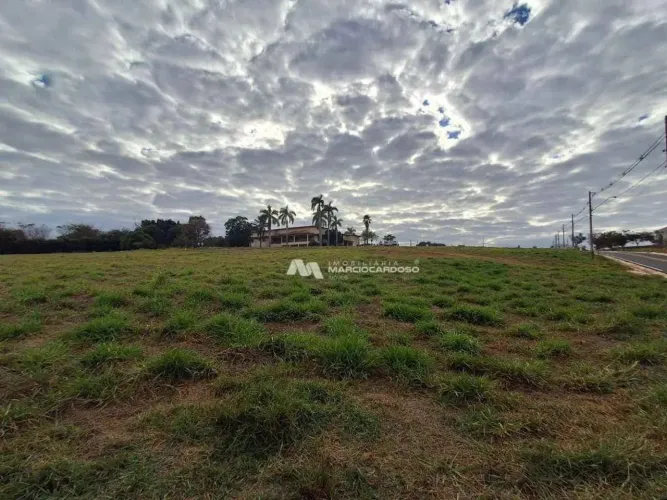 Terreno à venda, 420 m² por R$ 110.000,00 - Centro - Potirendaba/SP