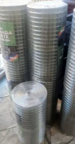 Rolo de tela Reforçada para cercados e viveiros galvanizada promoção 