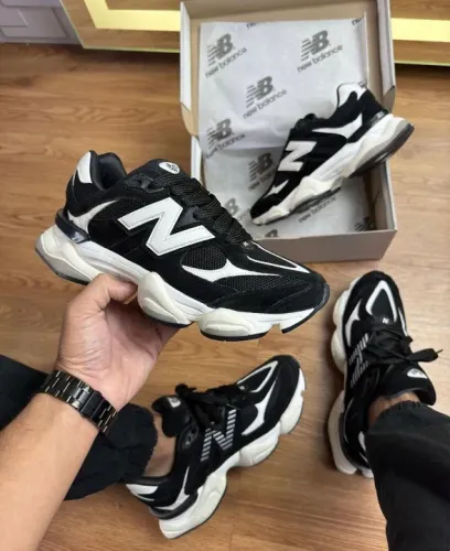 Tênis New Balance 9060 - Tamanho 41
