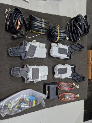 Kit Trava Elétrica Pósitron Dedicada Toyota Etios 4 Portas TR450