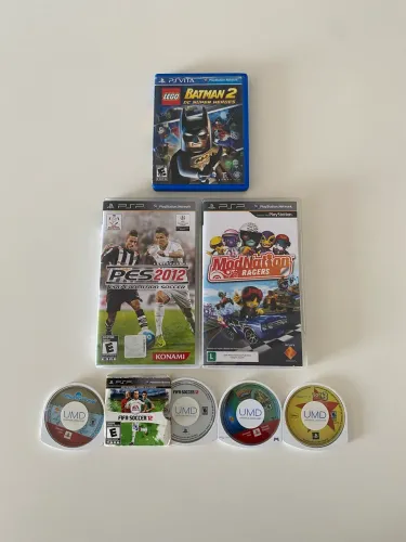 Psp /Ps Vita Jogos Originais - Valores na Descrição