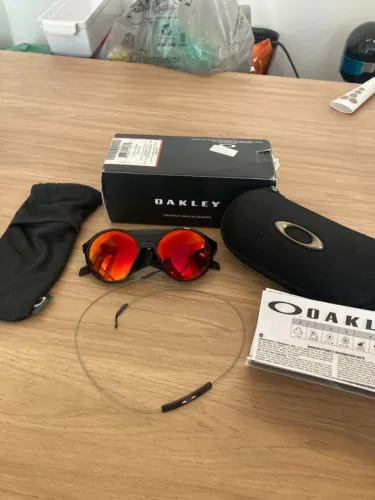 Óculos de Sol Oakley Clifden Prizm Polarized - Ruby Lens