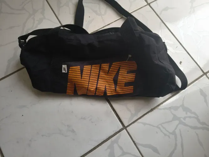 Bolsa Masculina Nike 
