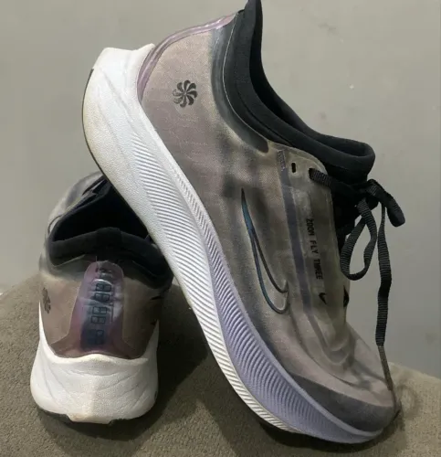 nike zoom fly three running 35