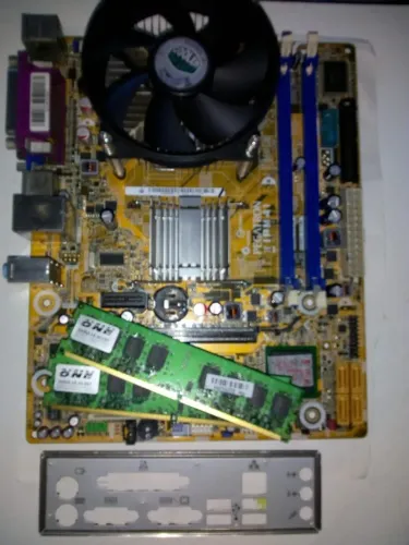 Kit Placa Mãe iPM41-D3 Ddr2 Dual Core Core 2 Duo Desbloqueada Bios Mod Xeon 775