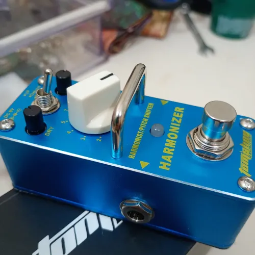 Pedal Harmonizer Tomsline