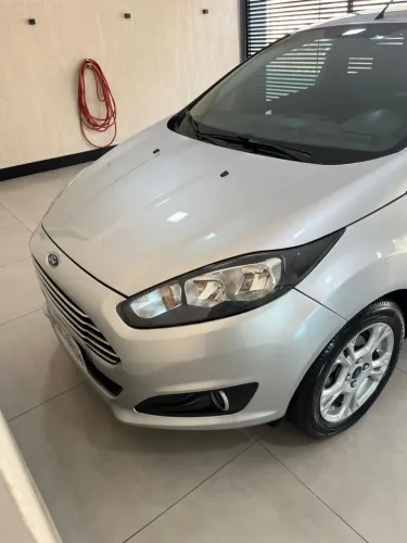 Ford Fiesta 1.5 16V Flex Mec. 5P 2016