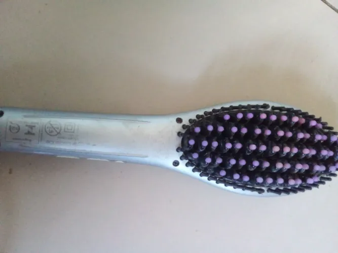 Escova Alisadora Elétrica