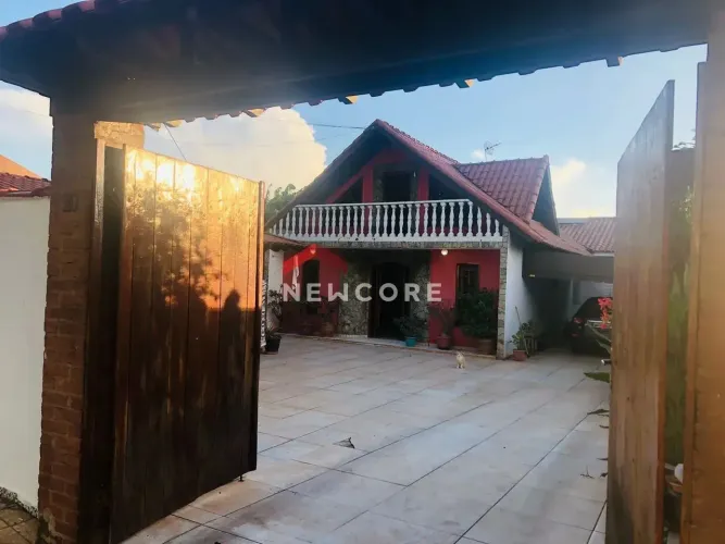 Casa em Rua Bélgica - Jardim Europa - Sarandi/PR