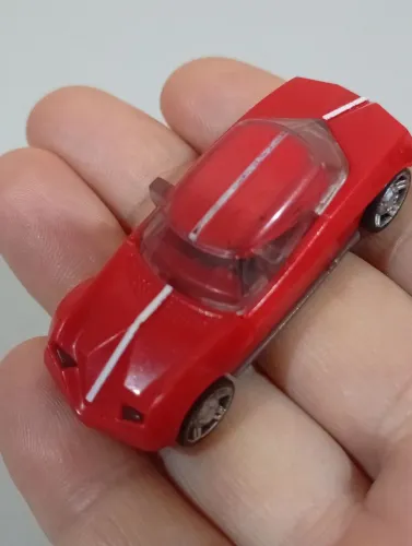 Miniatura carro Gangstar coleção Design Cars de 2004 Kinder Ovo 