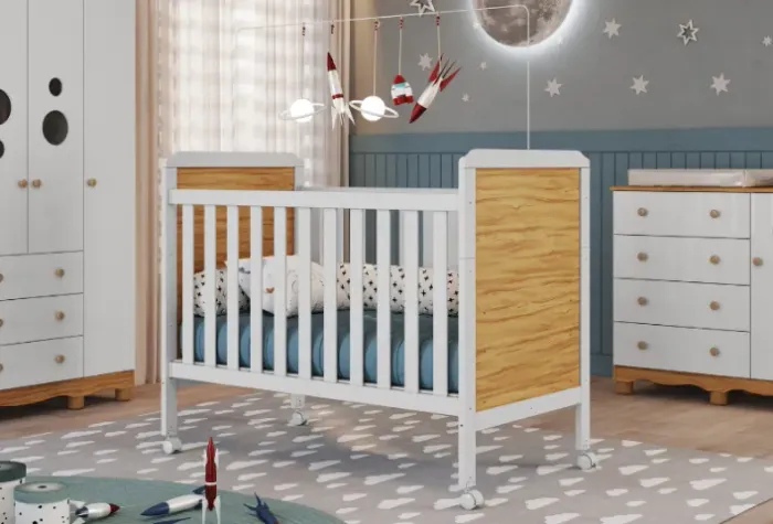 Berço em MDF vira Cama Americano Cloe (Novo)