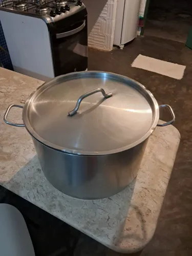 Caçarola com Tampa em Aço Inox 34cm 20 Litros
