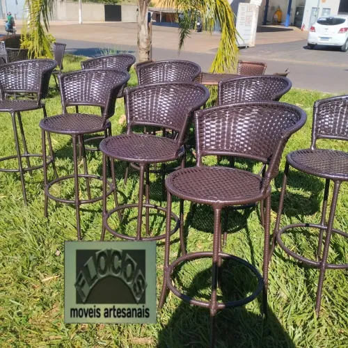 Banquetas Artesanais em Fibra Sintética - FLOCCOS