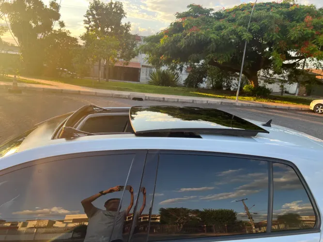 Volkswagen Golf Highline 1.4 TSI 140cv Aut. 2014