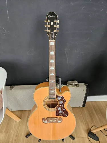 Violão Epiphone EJ200 JUMBO 