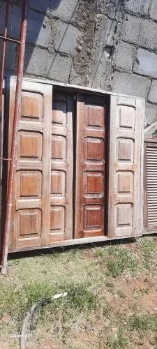 2 janelas iguais quadradas dupla em iguaba grande Só chama Interessados 