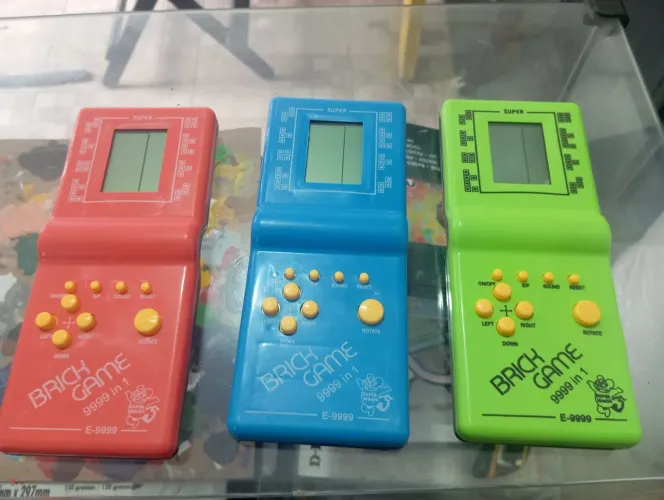 Mini game BRICK games 9999 in 1
