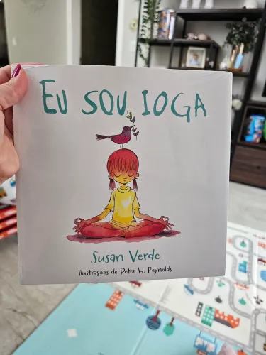 Livro infantil Eu sou Ioga