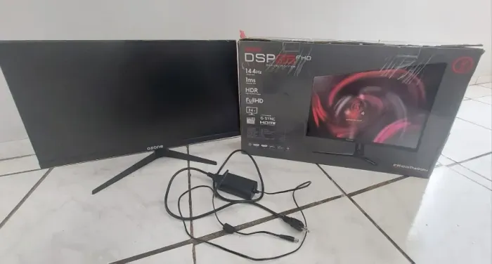 Monitor Gamer Ozone Ozdsp24fhd240 240Hz - Ligando, mas com defeito na tela
