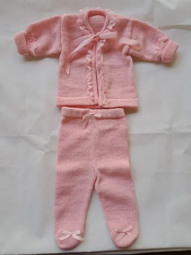 Conjunto RN de tricô 3 fios, novo.
