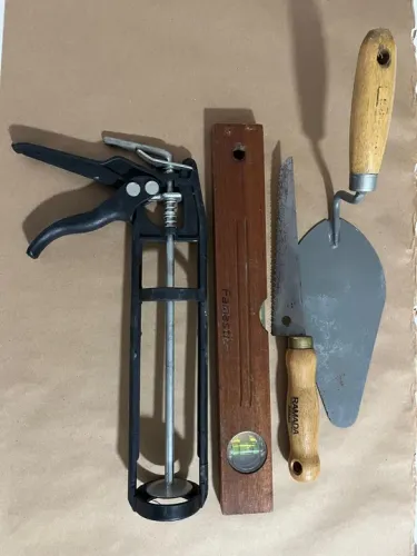 Kit de ferramentas para construção