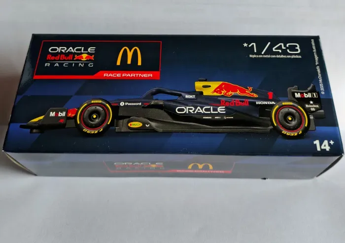 Red Bull RB21 - McDonald's - Edição Limitada