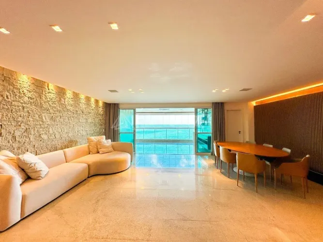 Fantástico apartamento frente mar à venda no Ed. Riviera, na beira mar de Maceió - Bairro