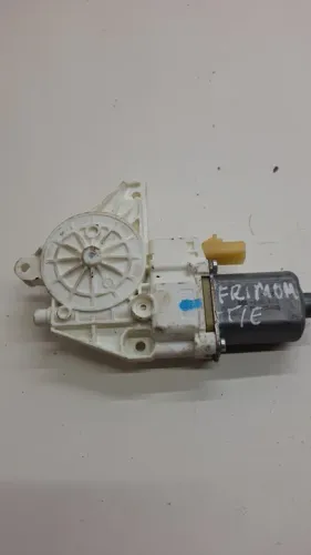 Motor Vidro Traseiro Lado Esquerdo Fiat Freemont 2011 / 2012