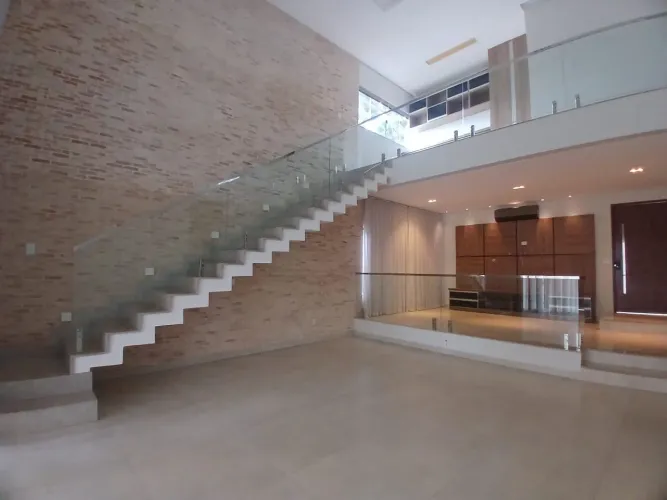 Casa condomínio fechado zona sul 