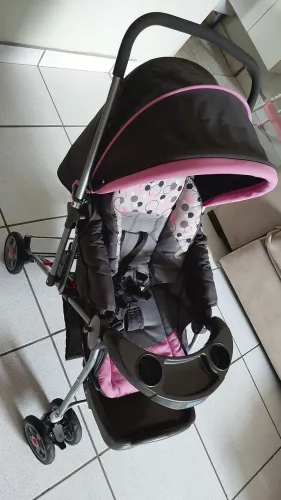 Carrinho de bebê
