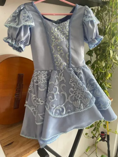 Vestido infantil realeza 3 a 5 anos