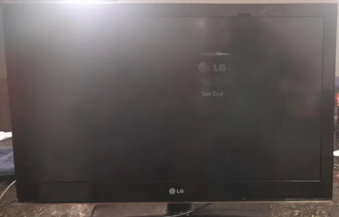 Vende se TV LG 32 polegadas