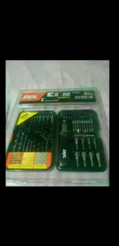 Jogo de pontas e bits da marca Skil completo*novo*!