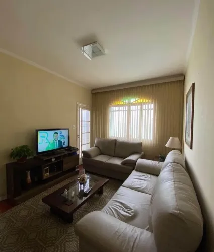 Vende-se casa na Terra firme KF