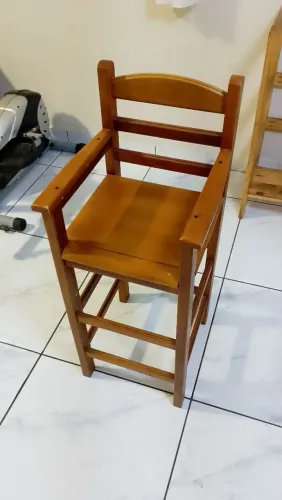 Cadeira Infantil de Madeira Maciça Cadeirão