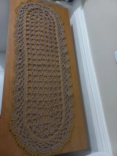 Caminho de mesa crochê 