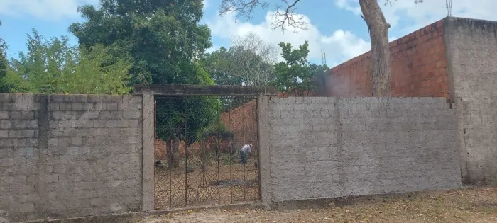 .Terreno a venda no Aracagy