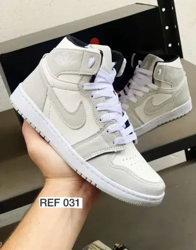 Nike Jordan1 Preto Cano Alto
