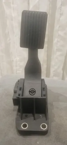 Pedal Acelerador Mercedes Benz Atego Axor New