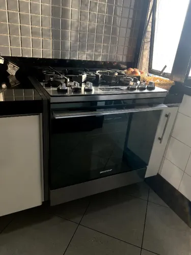 Fogão Brastemp 5 Bocas De Embutir Cor Inox Com Mesa De Vidro E Touch Timer Com Autodesliga