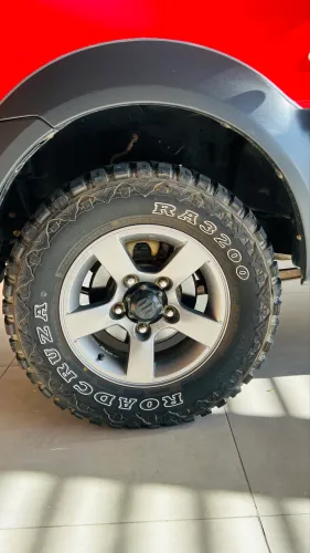 Pneus 215 75 aro 15 - MT (mud) oportunidade