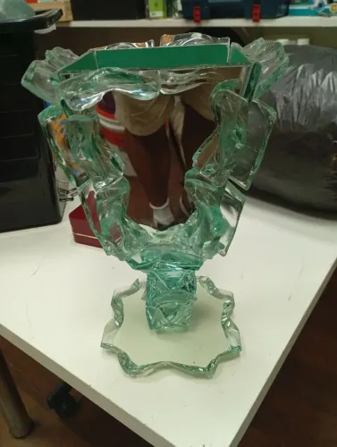 Vaso de vidro retrô
