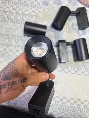spot LED preto para trilho eletrificado