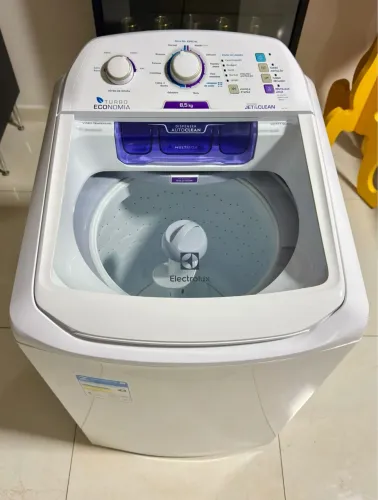 Máquina de Lavar 8,5Kg