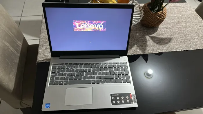 Notebook Lenovo