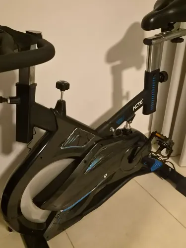 Bicicleta Ergométrica E17 Acte Sports