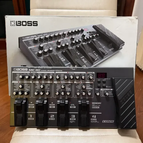 Pedaleira Boss Me80 - Super Conservada, na caixa!!!