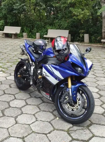 Yamaha R1 2012 R$27.000